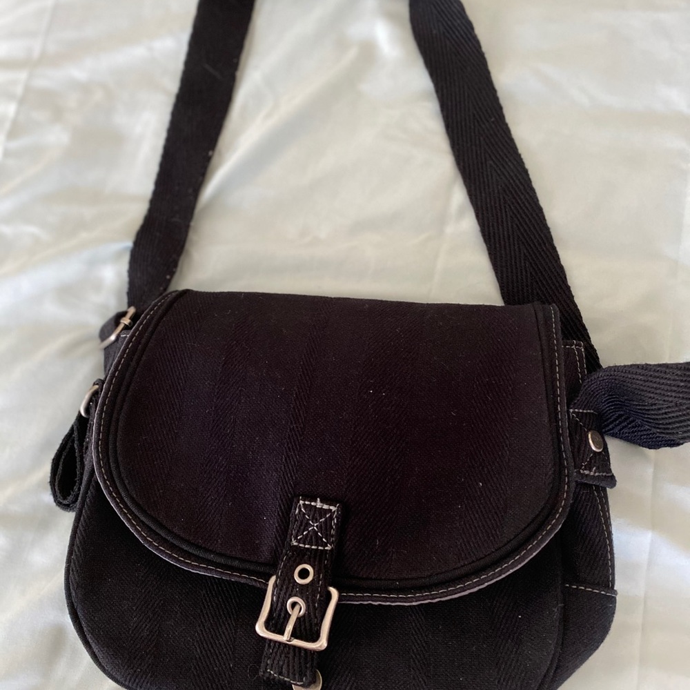 Thirty one black crossbody